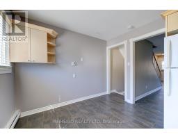B - 101 WELLESLEY CRESCENT - 17