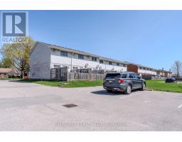B - 101 WELLESLEY CRESCENT - 31