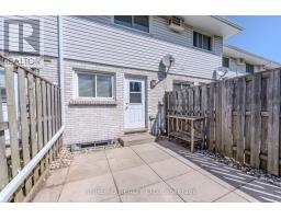 B - 101 WELLESLEY CRESCENT - 33