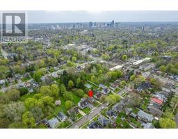 627 WALLACE STREET - 26