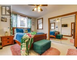 2517 QUEEN STREET - 15