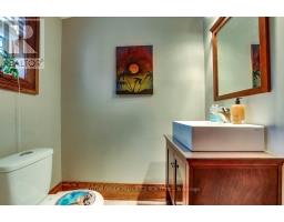 2517 QUEEN STREET - 18