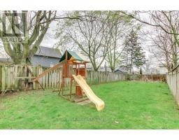 2517 QUEEN STREET - 30
