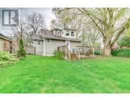 2517 QUEEN STREET - 32