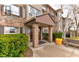 210 - 30 HUGO CRESCENT - 1