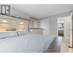 210 - 30 HUGO CRESCENT - 17