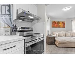 210 - 30 HUGO CRESCENT - 5