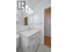 304 BLOXAM AVENUE W - 19