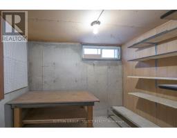 304 BLOXAM AVENUE W - 30
