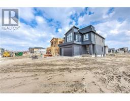 249 HESSELMAN CRESCENT - 2
