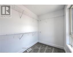 249 HESSELMAN CRESCENT - 33