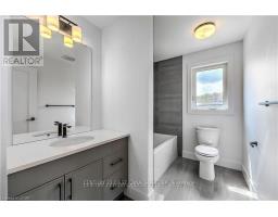 249 HESSELMAN CRESCENT - 34