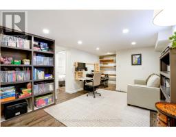 148 WINDSOR AVENUE - 25
