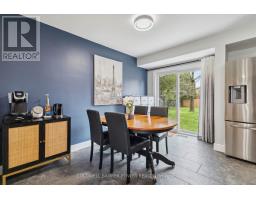 64 HAWKESBURY AVENUE - 14