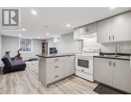 64 HAWKESBURY AVENUE - 30