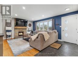 64 HAWKESBURY AVENUE - 6