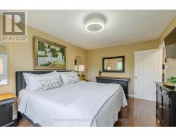 107 DEARBORN AVENUE - 16