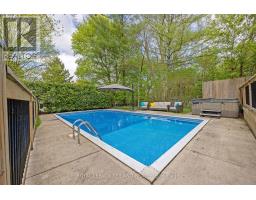65 RADCLIFFE CRESCENT - 42