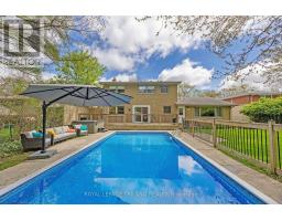 65 RADCLIFFE CRESCENT - 44