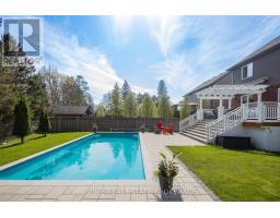 32 VALLEYVIEW CRESCENT - 11