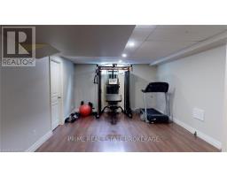 32 VALLEYVIEW CRESCENT - 39