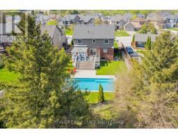 32 VALLEYVIEW CRESCENT - 46
