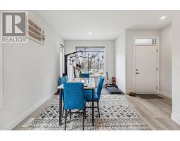 21 - 990 DEVERON CRESCENT - 12