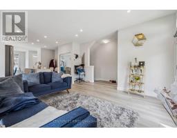 21 - 990 DEVERON CRESCENT - 27