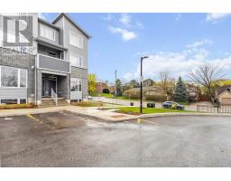 21 - 990 DEVERON CRESCENT - 6