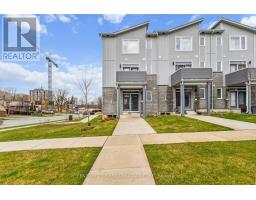 21 - 990 DEVERON CRESCENT - 9