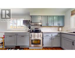 11 STONEY COURT - 14