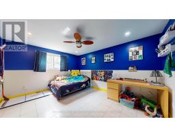 11 STONEY COURT - 18