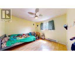 11 STONEY COURT - 21