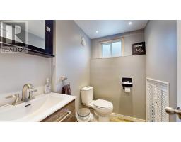 11 STONEY COURT - 30