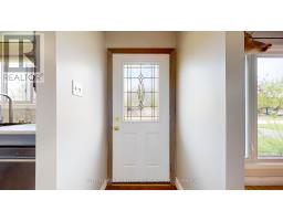 11 STONEY COURT - 8