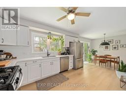 387 GRIFFITH STREET - 12