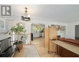 387 GRIFFITH STREET - 13