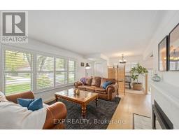387 GRIFFITH STREET - 5