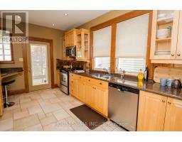 15 MARGARET STREET - 13
