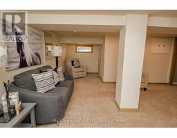 15 MARGARET STREET - 26
