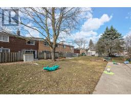 61 ARBOUR GLEN CRESCENT - 27