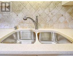 606 - 127 BELMONT DRIVE - 13