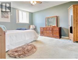 606 - 127 BELMONT DRIVE - 23