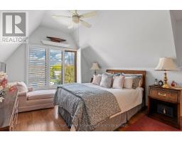 46 HILL STREET - 27
