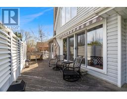 46 HILL STREET - 42