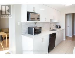 809 - 600 GRENFELL DRIVE - 10