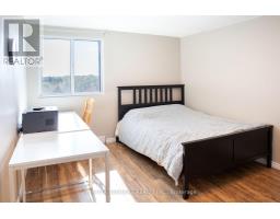 809 - 600 GRENFELL DRIVE - 24