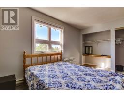 317 - 5 JACKSWAY CRESCENT - 11