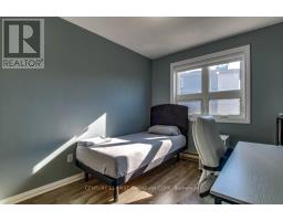 317 - 5 JACKSWAY CRESCENT - 9