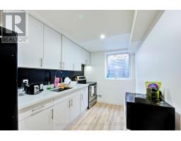 42 - 515 SKYLINE AVENUE - 31